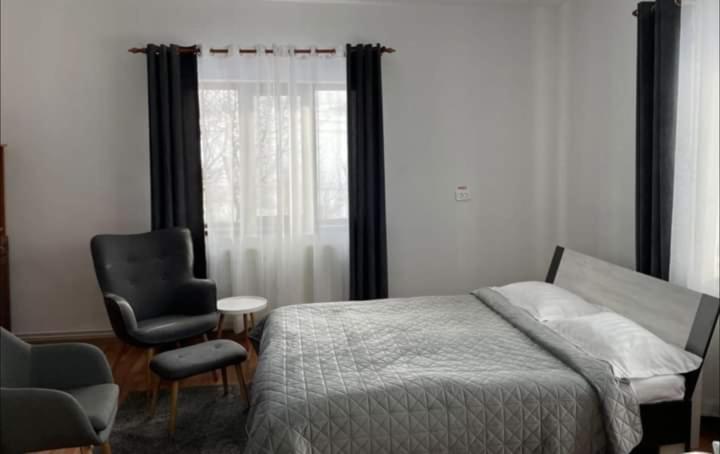 Pensiunea Casa Eden Mărişel エクステリア 写真